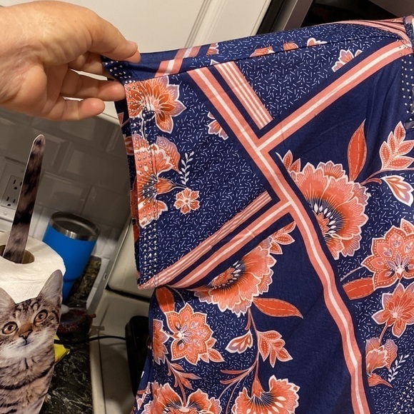 G Gloria Vanderbilt floral casual stretch cap sleeve plus size top size 3X - Picture 2 of 4